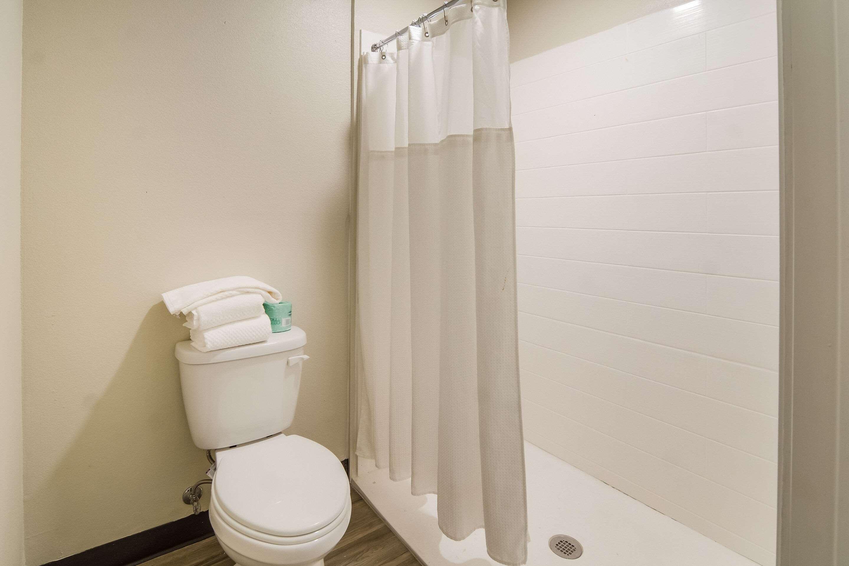 Quality Inn & Suites Dallas-Cityplace Exterior foto